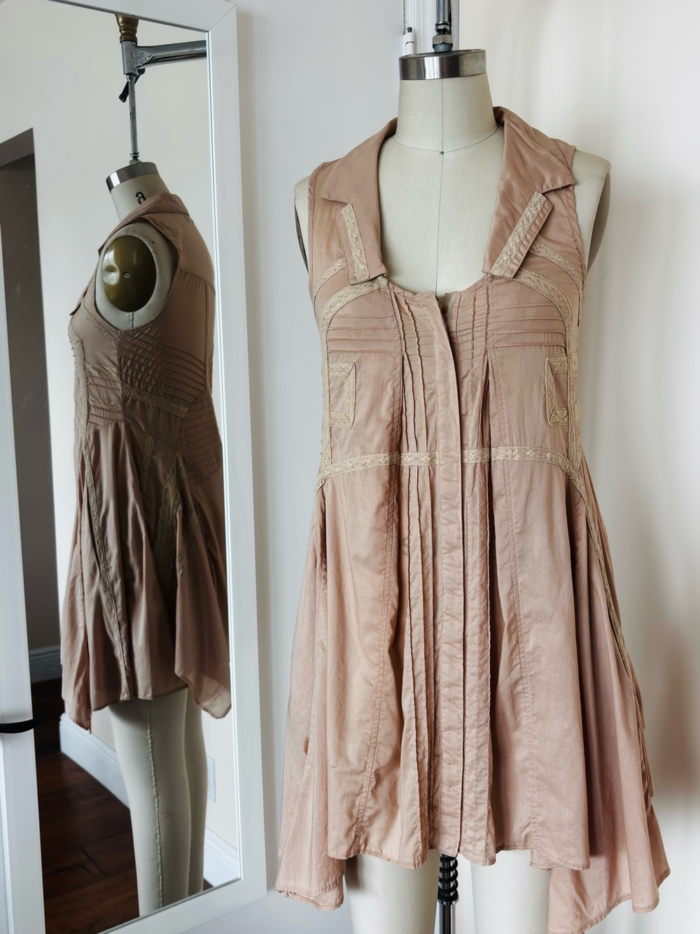 Ryu Taupe Sleeveless Pin Tucked Swing Dress